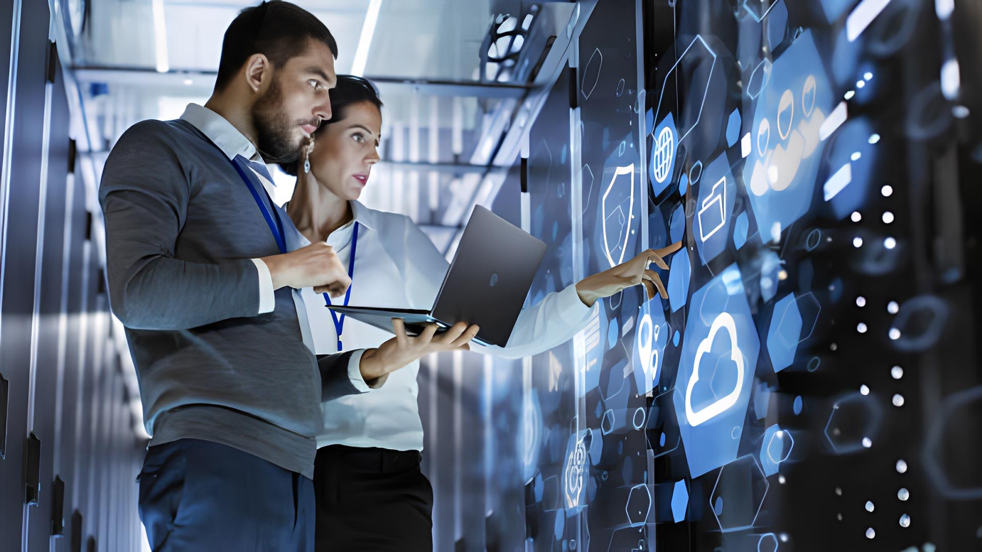 img blog The Process of Migrating from On Premise to Cloud 2048x1151